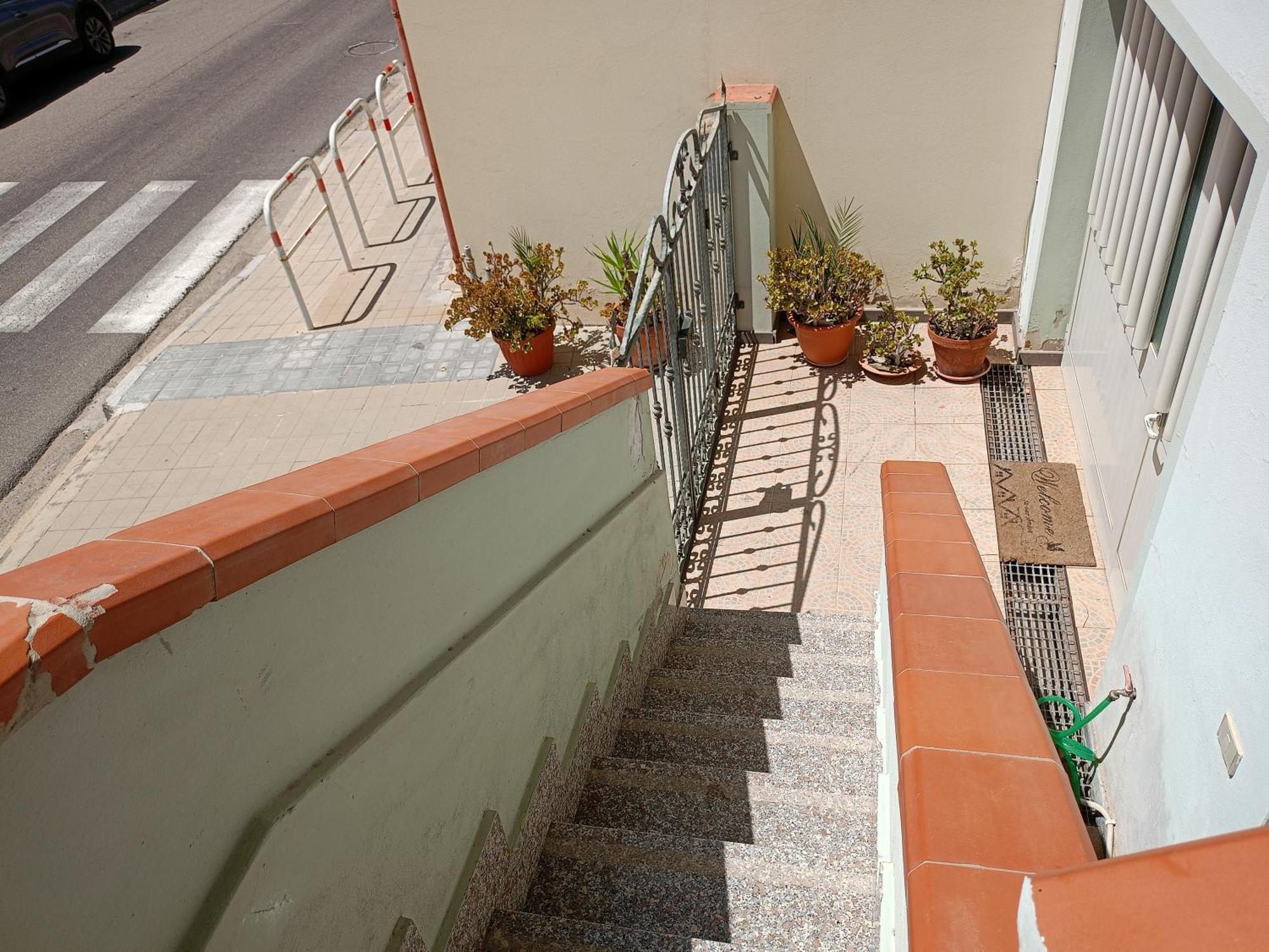 Appartamento Santa Giusta Exterior photo